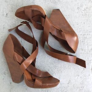 Kathryn  Amber Leigh Sandals